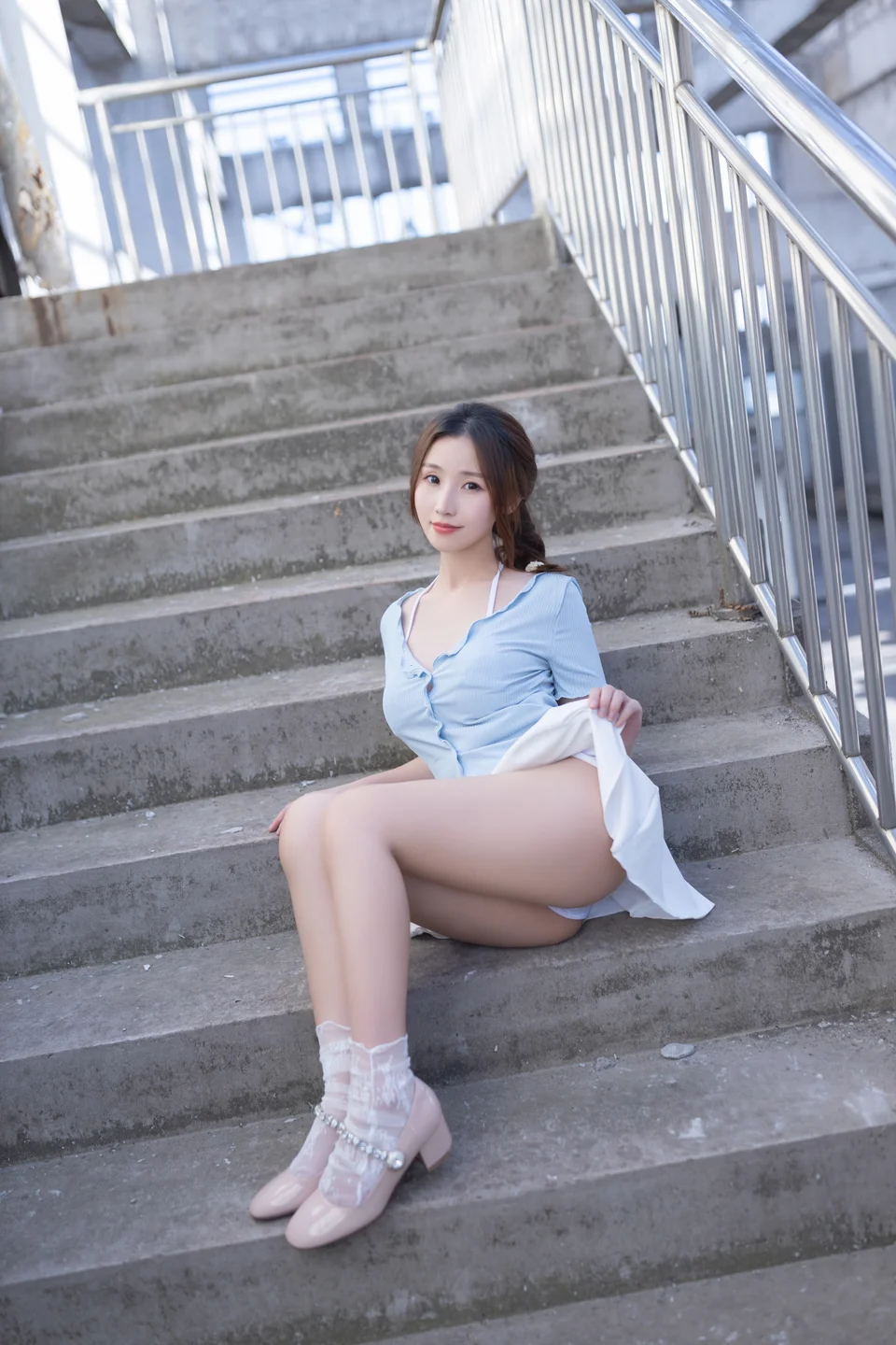 杏子Yada - 天台 [120P-1.28GB] tg@simisebaisi 【丝足阁】015.webp